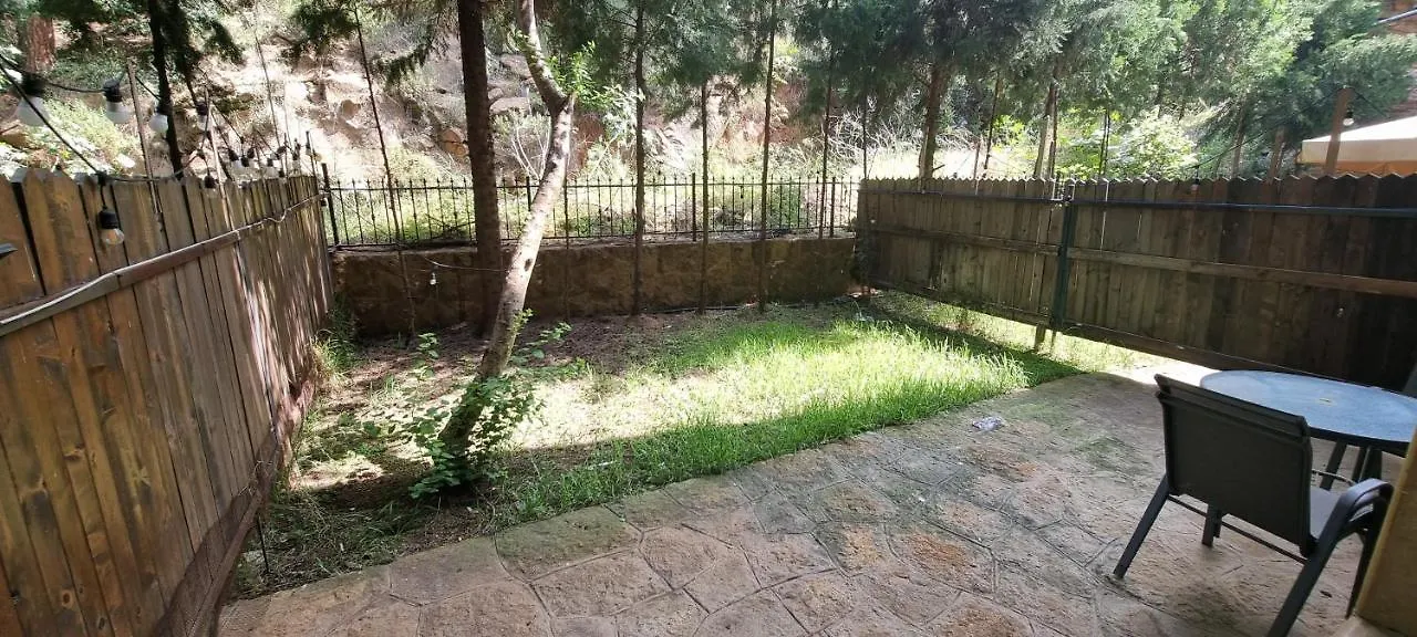 Отель Le Caravelle Beirut Mansourieh
