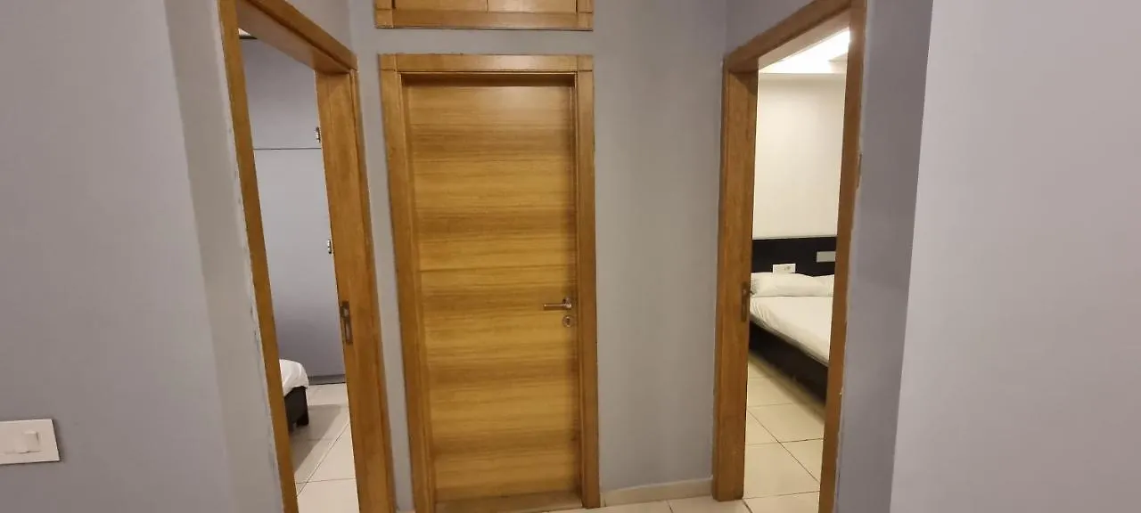 Отель Le Caravelle Beirut Mansourieh