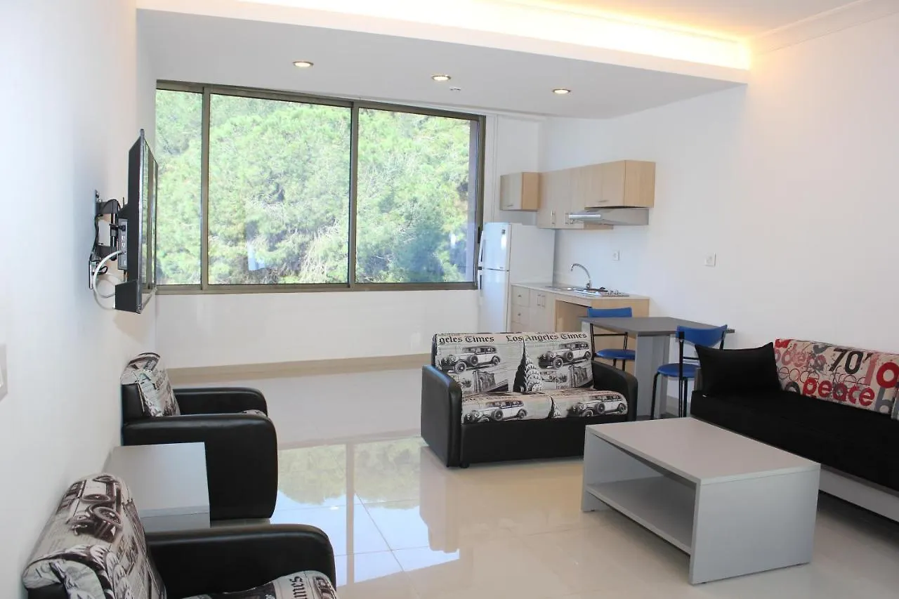 Отель Le Caravelle Beirut Mansourieh