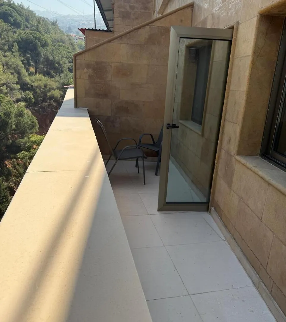Отель Le Caravelle Beirut Mansourieh